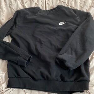 Girls Nike crewneck